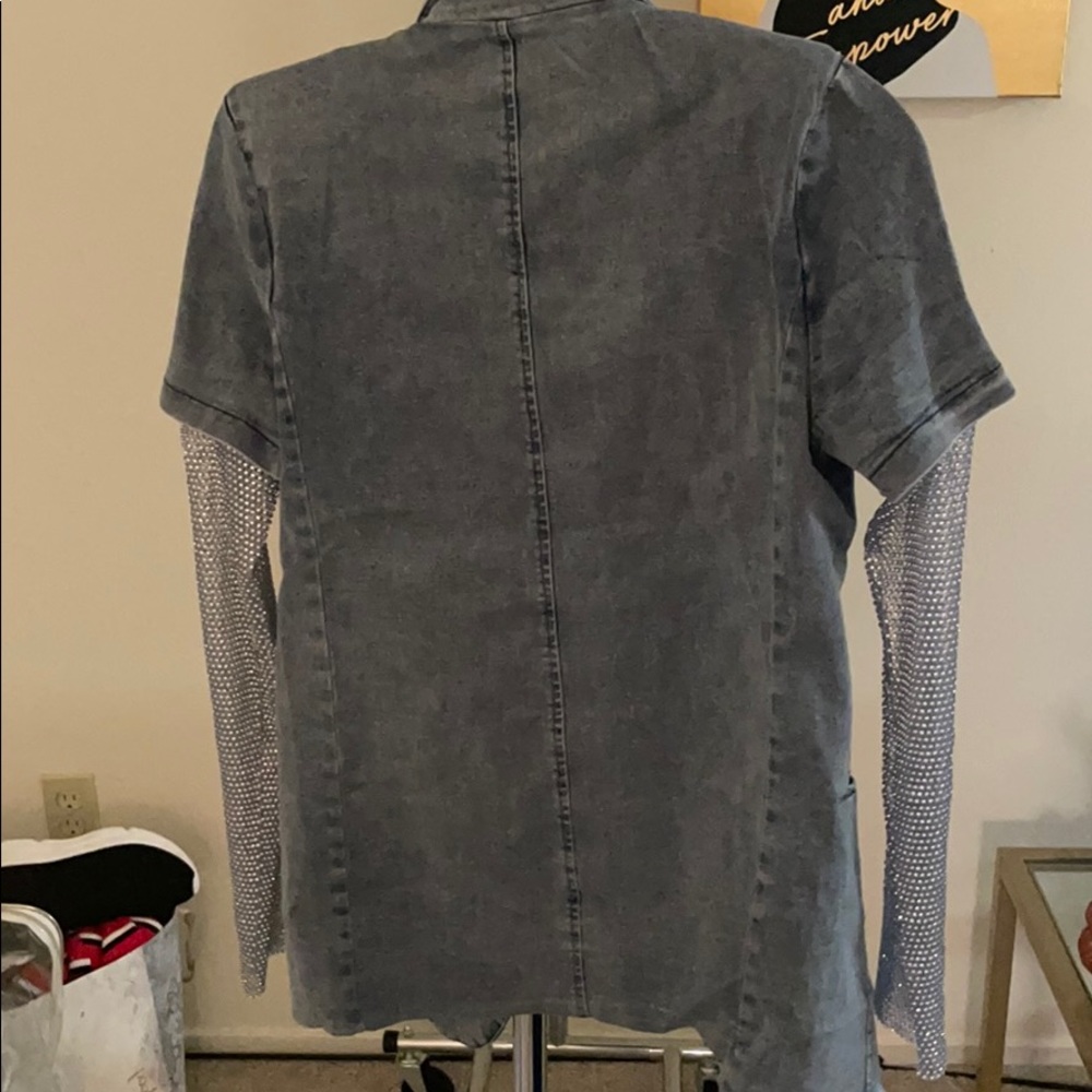Denim Party - Picture 3 of 3